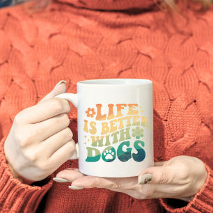 Livet är bättre med Hundar Retro Groovy Photo Kaffemugg