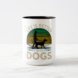 Livet är bättre med hundar Retro silhuett kaffemug Två-Tonad Mugg