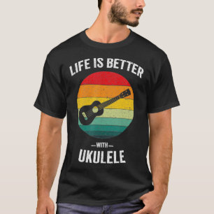 Livet är bättre med Ukulele Hawaiian Ukelele Guita T Shirt