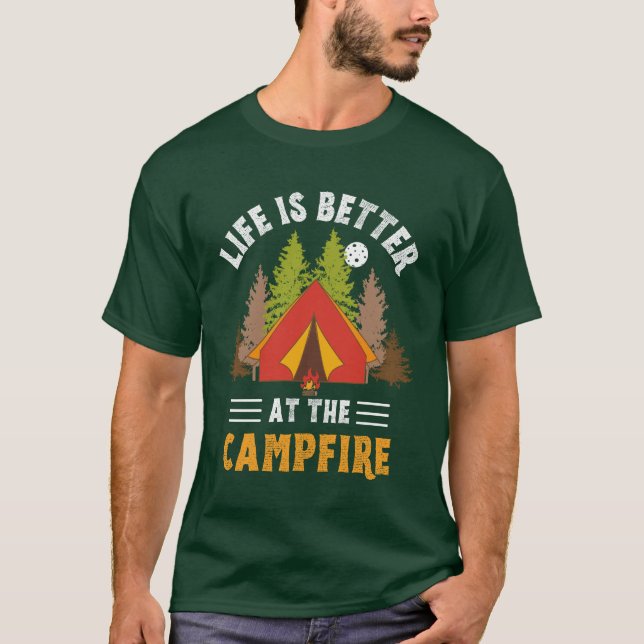 Livet är bättre på campfire t shirt (Framsida)