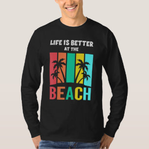 Livet är bättre vid Beach Retro Sunset Summer Va T Shirt