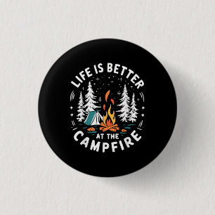 Livet är Bättre Vid Läggerden Rolig Camping Knapp