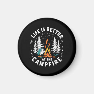 Livet är Bättre Vid Läggerden Rolig Camping Magnet