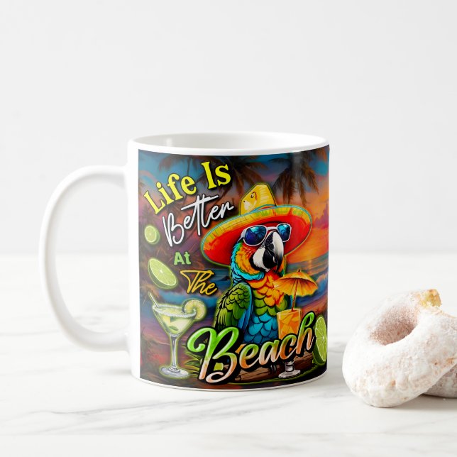 Livet är bättre vid tropisk persikopapegoja kaffemugg (Med munk)