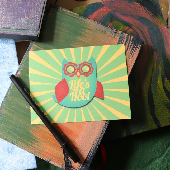 Livet är en Hoot uggla Vykort (Skapare uppladdad)