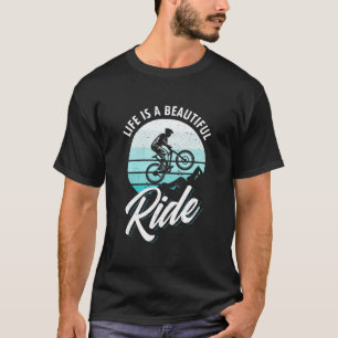 Livet är en vacker ridå t shirt