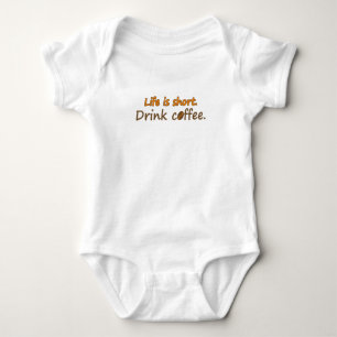 Livet är kort. Drick kaffe. (© Mira) Tröja
