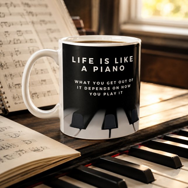 Livet är som ett piano Inspirerande Kaffemugg (Some mornings need coffee. The good ones come with a soundtrack.)