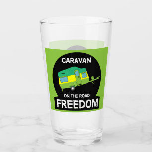 Livet är sötat på Caravan-nyheterna. Glaskopp