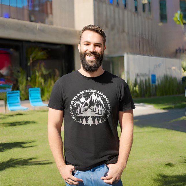 Livet är viktigt för Bra vänner och Underbara Även T Shirt (Skapare uppladdad)