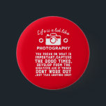 Livet av inspirationsfotograf som fotografi knapp<br><div class="desc">Livet är som fotografi. Fokusera på vad som är viktigt och fånga upp bran. Motiverande offertdesign för fotografer. Coola som säger och slogan för dem som tar bilder i kärlek, medlem i klubben för fotografi. Vintage och tryckt utformning för fotografer för amatörer eller professioneller som bär kameror och linser överallt....</div>