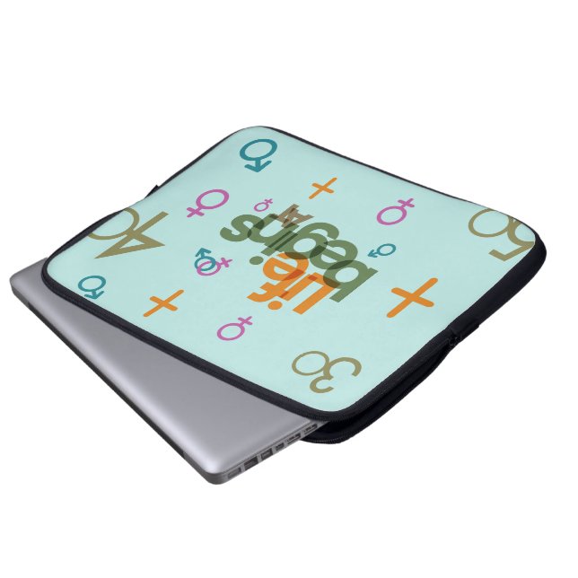 Livet börjar vid (Anpassa) | Laptop sleeve 15" (Framre botten)