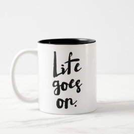 Livet går vidare | Black Rustic Modern Calligraphy Kaffemugg