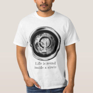 Livet i en cirkel – konceptuell t-shirt