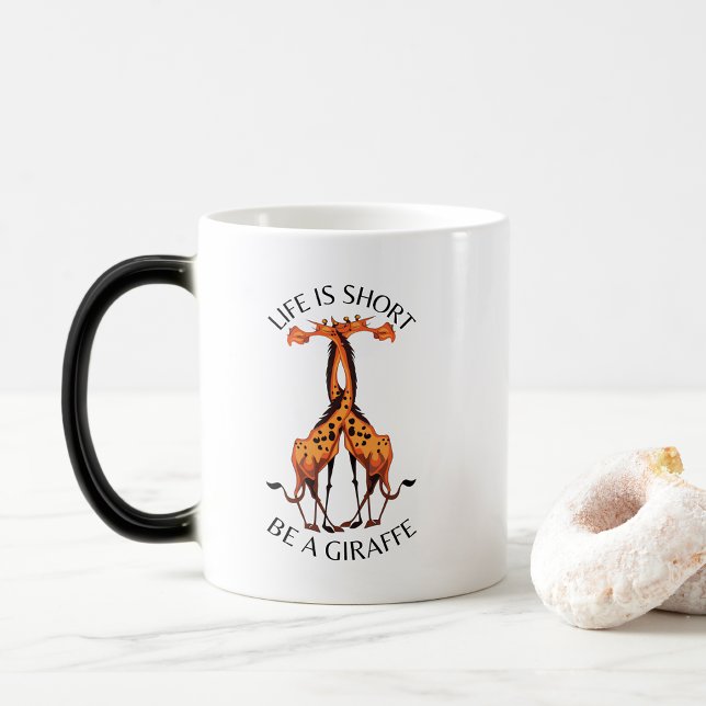Livet i kaffet Mugg är Kort Giraffes utformning (Skapare uppladdad)
