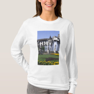 Livet i Spanien vackra Plaza Cataluna med Tee Shirt