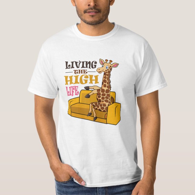 Livet med den berömda Giraffe Sitta på soffa T Shirt (Framsida)