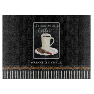 Livet sker över kaffebutiken Latte och Dessert