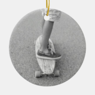 Livet ut Riding Longboard Julgransprydnad Keramik