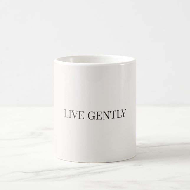 Livet varsamt minimalistmugg – mjuk estetisk citat kaffemugg (Center)