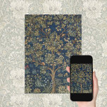 Livets träd kort<br><div class="desc">Livets träd är ett av William Morris mest välkända verk. Ni kan lätt se hans uppmärksamhet på detaljer i detta underbara tapearkiv, vars symboliska betydelse enligt Bibelhistorien om Adam och Kväll är ett evigt liv eller odödlighet. William Morris (24 mars 1834-3 oktober 1896) var en brittisk textildesigner, poet, novelist, översättare...</div>