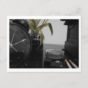 Living on London Time Postkortstryck av JHT Vykort