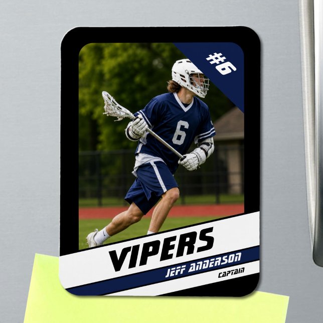Livlig blå svart lacrosse-spelarbildmagnet magnet (Custom blue & black lacrosse photo magnet personalized with your favorite player)