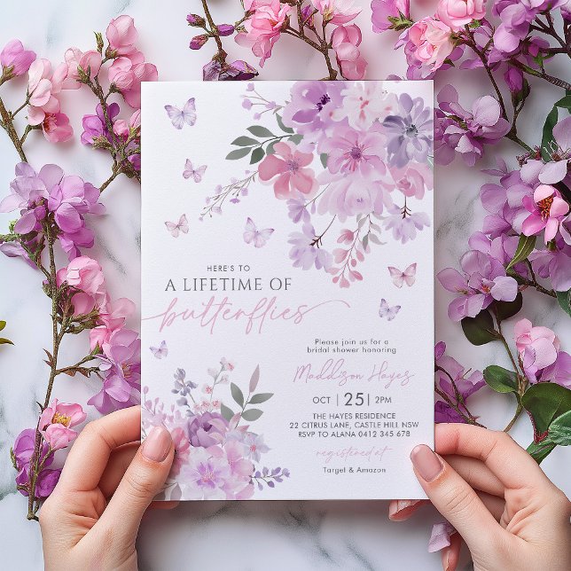 Livstid för Butterflies Lila Möhippa Inbjudningar (Here's a lifetime of butterflies | Purple floral butterfly bridal shower invitation)