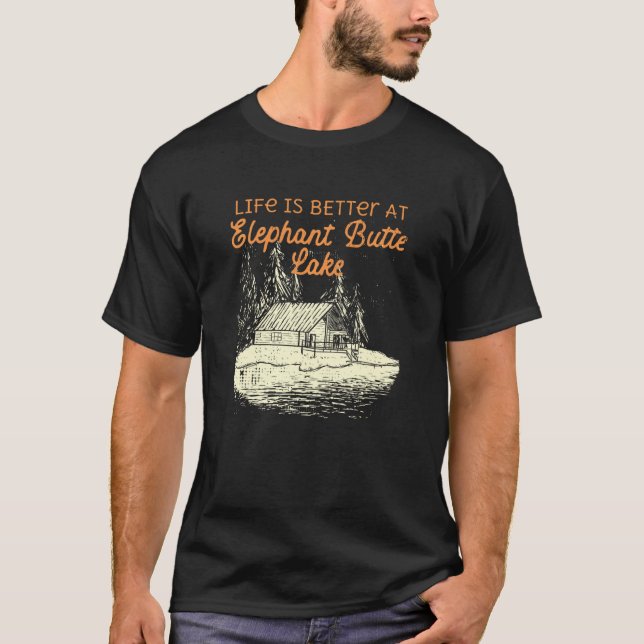 Livstiden för elefanten Butte Sjö i Sjö är bättre  T Shirt (Framsida)