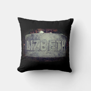 Lizzie Borden Grave 'Lizbeth' - Fallfloden, MORSA Kudde