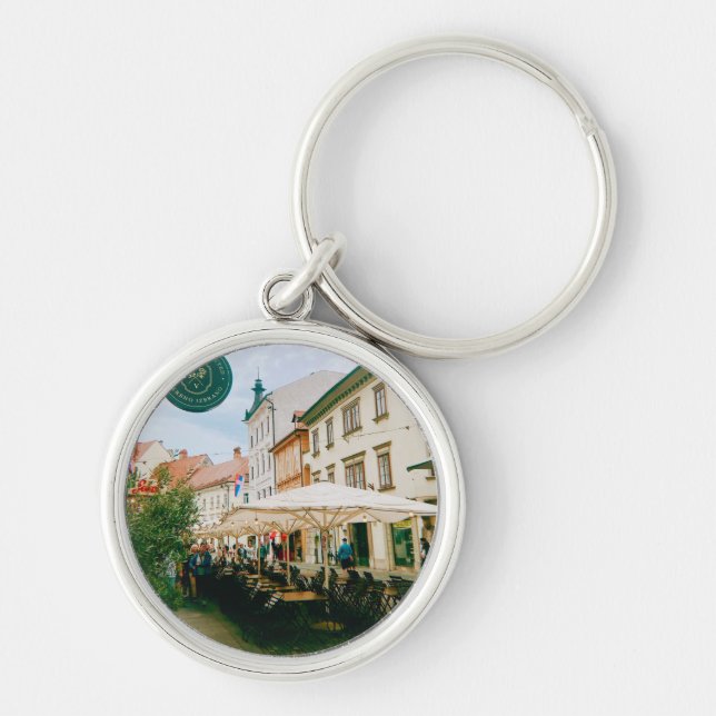 Ljubljana Cityscape Rund Silverfärgad Nyckelring (Framsidan)