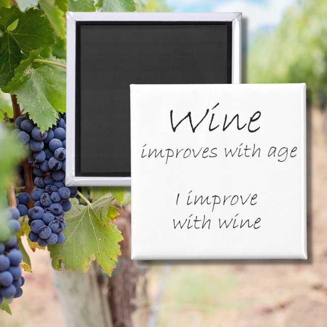 Ljudande vin-offertfödelsedag humor över backe-pre magnet (Funny wine quote with black and white typography. Trendy, classy 
womens humor gift idea for her.)