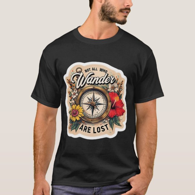 Ljus antik mässingskompass omgiven av färg t shirt (Framsida)