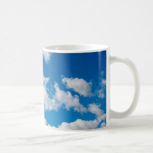 Ljus blå himmel kaffemugg