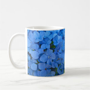 Ljus blåttvanlig hortensia kaffemugg