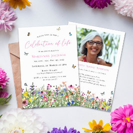 Ljus blomsterfirande minneshögtid inbjudningar