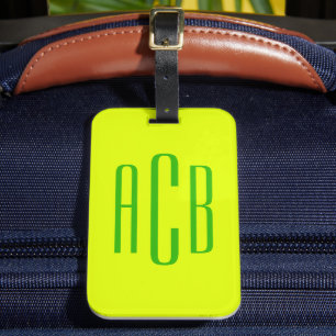 Ljus citron-lime vertikal tre bokstäver monogram bagagebricka