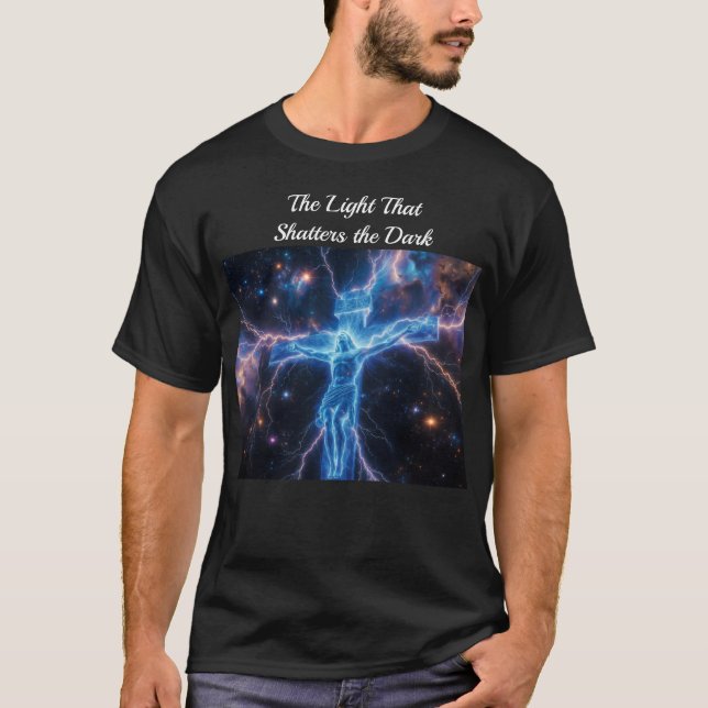 Ljus i mörkret - Kristet t-shirt (Framsida)