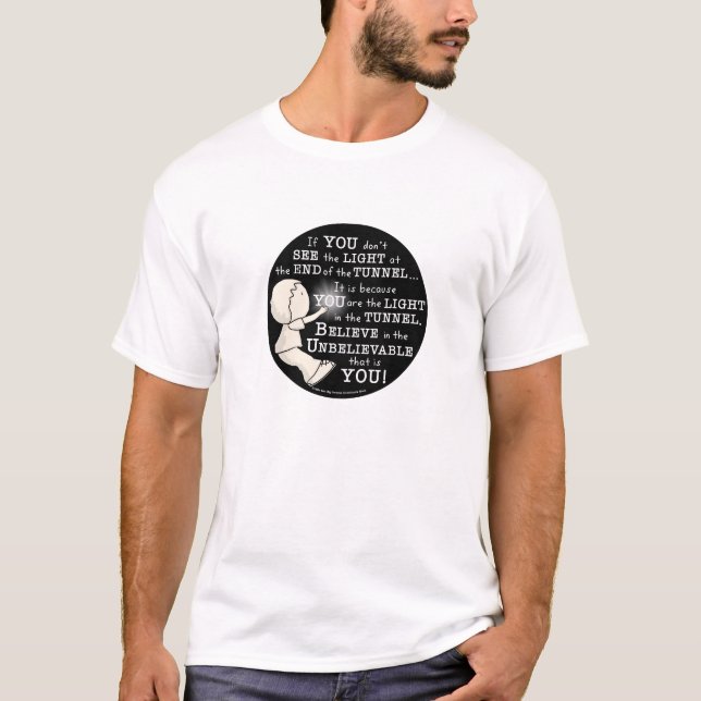 Ljus i tunneln tee (Framsida)