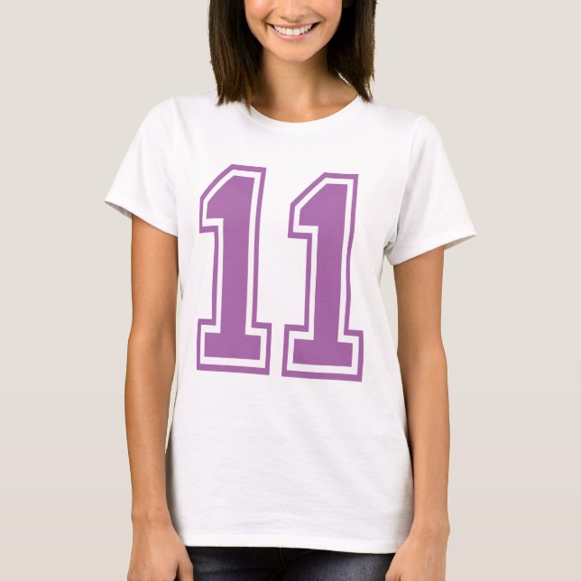 LJUS LILA NUMMER 11 TEE (Framsida)