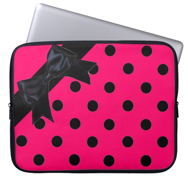 Ljus rosa svart polka, punktband laptop sleeve (Framsidan)