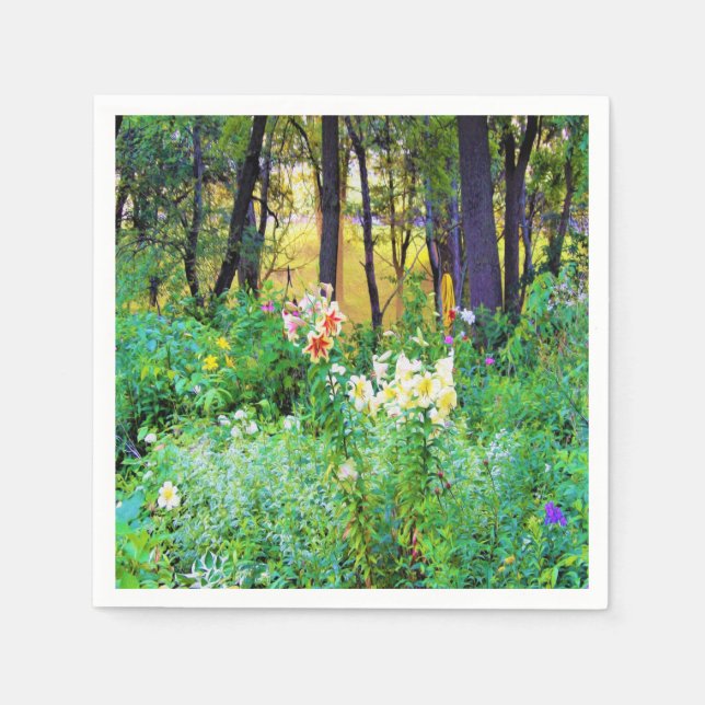 Ljus soluppgång med träd liljor i min Rubio trädgå Pappersservett (Framsidan)