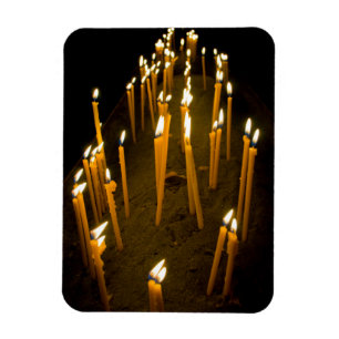 Ljus tända i en kyrka, Armenien Magnet