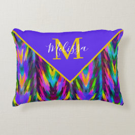 Ljus tribal chevron personlig   prydnadskudde