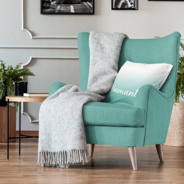 Ljus turkos och vit gradient modern kalligrafi kudde (Light Teal and White Gradient Modern Calligraphy Throw Pillow)