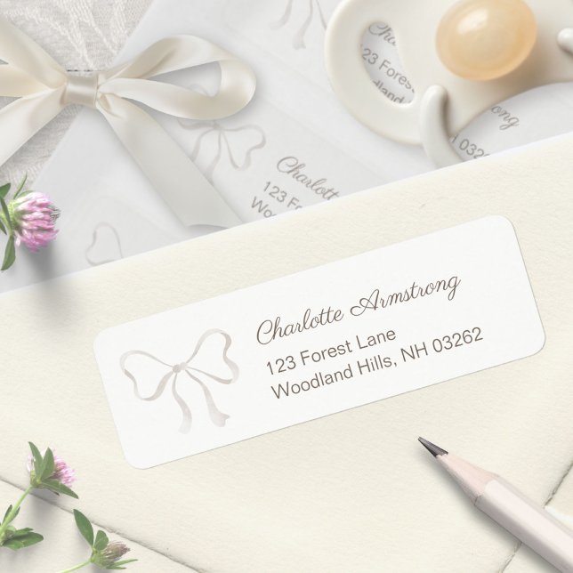 Ljus varm kräm Barnkalas Båge Returadress Etikett (Light Warm Cream Baby Shower Bow Return Address Label ©Susanne Sachers - Sunny Mind 🌞)
