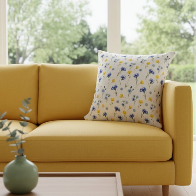 Ljus vildblomma vallmo blåklint kudde (Skapare uppladdad)