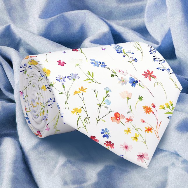 Ljus vildblommamönster slips (Skapare uppladdad)