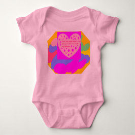 Ljusa färger utformning med dikt i hjärtat t shirt