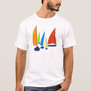 Ljusa färgrika segelbåtar tee shirt